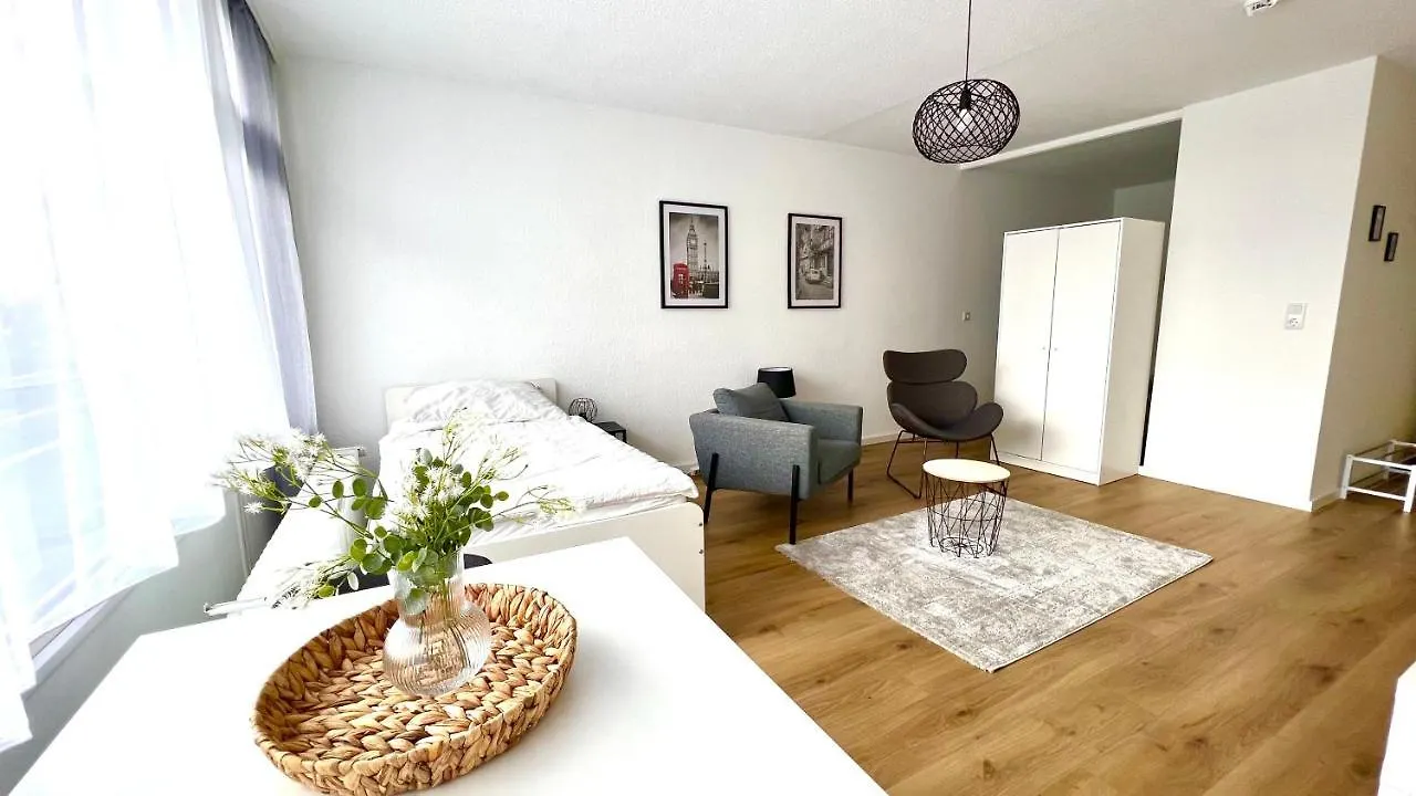 הנובר Schoene Wohnung In Linden - 48Qm, Moderne Kueche, Bad, Balkon, 4 Personen, Wifi
